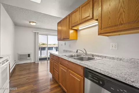 3948 Clear Acre Ln #262, Reno, NV 89512