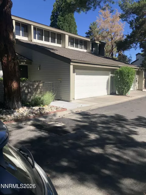3930 Greenbriar Ct, Reno, NV 89509