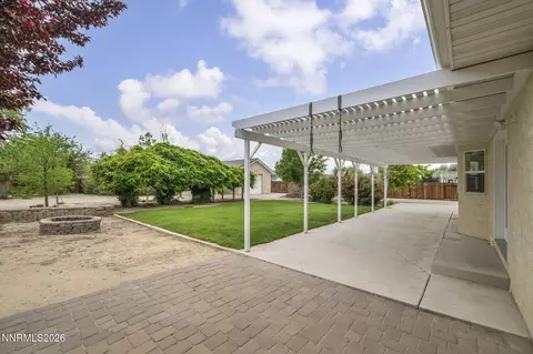 Exterior - 1785 Steven Dr, Fallon, NV 89406 photo 6 of 12