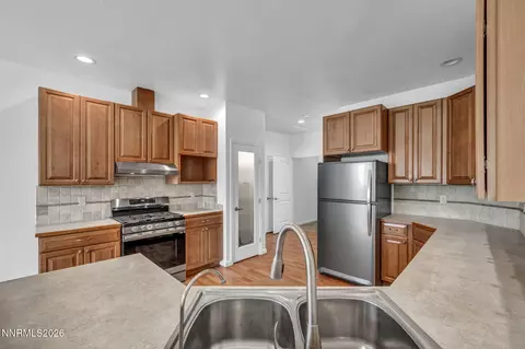 Kitchen - 1785 Steven Dr, Fallon, NV 89406 photo 3 of 3