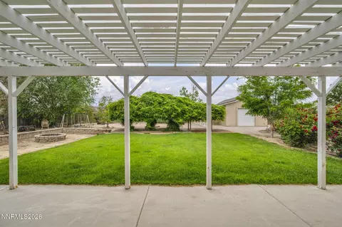 Exterior - 1785 Steven Dr, Fallon, NV 89406 photo 7 of 12