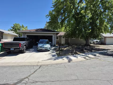 205 Pine Ln, Carson City, NV 89706