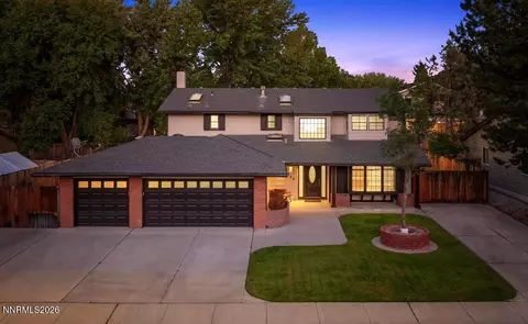 840 Singingwood Dr, Reno, NV 89509