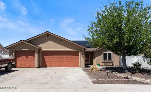 1476 Grey Bluffs Dr, Fernley, NV 89408