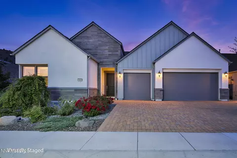 3040 Desert Olive Dr, Reno, NV 89521