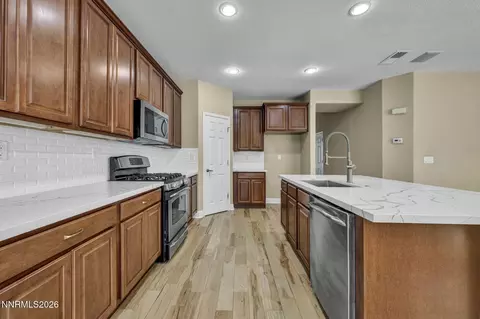 Kitchen - 520 Needles Ct, Reno, NV 89521 photo 2 of 4