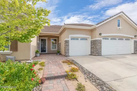 9080 Cabin Creek Trl, Reno, NV 89523
