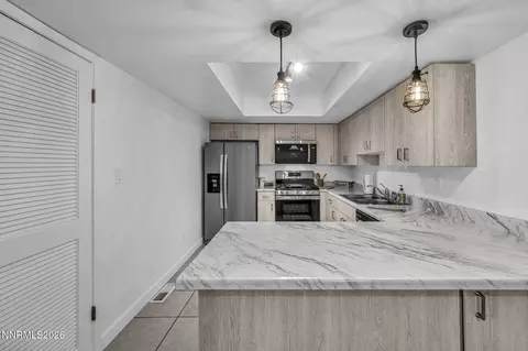 2300 Dickerson Rd #11, Reno, NV 89503