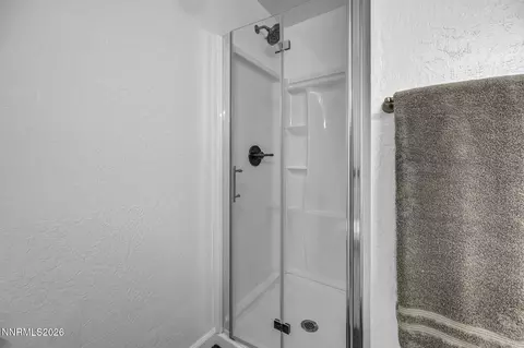 Bath - 2300 Dickerson Rd #11, Reno, NV 89503 photo 2 of 4