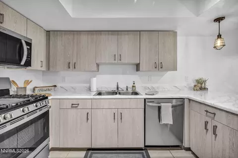 Kitchen - 2300 Dickerson Rd #11, Reno, NV 89503 photo 4 of 8