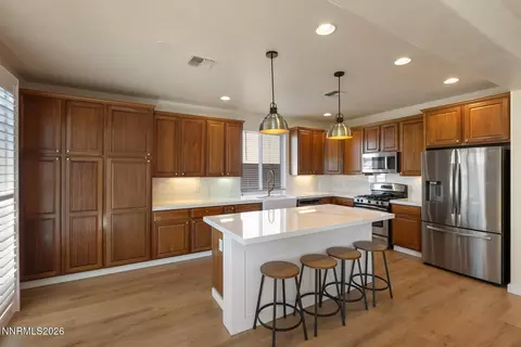 Kitchen - 2439 Spring Flower Dr, Reno, NV 89521 photo 4 of 5