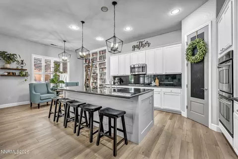 Kitchen - 1658 Bridgeview Ct, Reno, NV 89521 photo 4 of 10