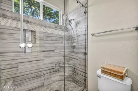 Bath - 1658 Bridgeview Ct, Reno, NV 89521 photo 13 of 13