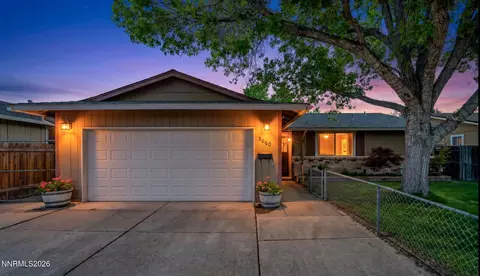3060 Meadowlands Dr, Sparks, NV 89431