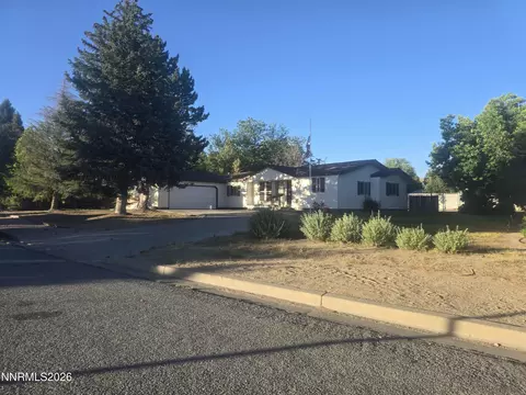 3900 Puffin St, Reno, NV 89508