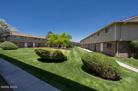 2716 W Modoc Ct, Carson City, NV 89701