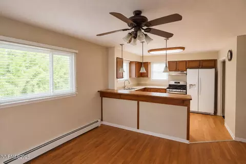 Living - 212 E Long St, Carson City, NV 89706 photo 2 of 3