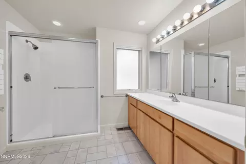 Bath - 2493 E Valley Rd, Minden, NV 89423 photo 3 of 4