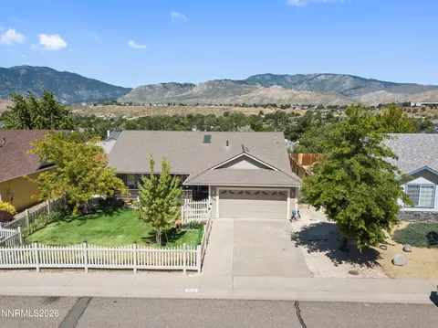 3530 Smoketree Ave, Carson City, NV 89705