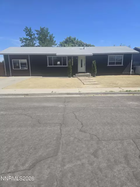1060 S Lee Ave, Fallon, NV 89406
