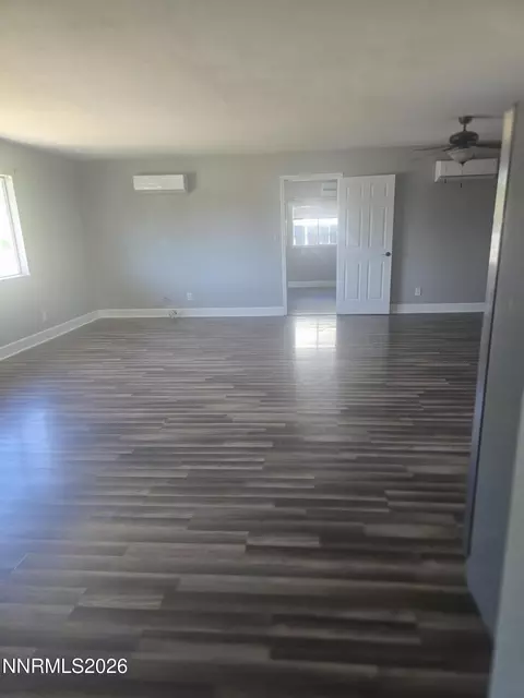Living - 1060 S Lee Ave, Fallon, NV 89406 photo 3 of 4