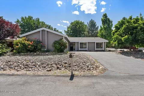 6311 Windy Meadow Dr, Reno, NV 89519