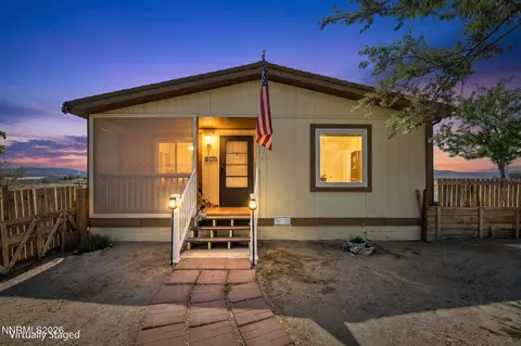 2290 E Cougar St, Silver Springs, NV 89429
