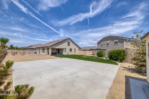 Exterior - 10475 Mott Ct, Reno, NV 89521 photo 5 of 9