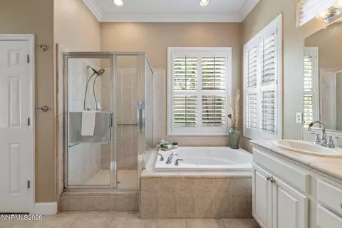 Bath - 9697 Shadowstone Way, Reno, NV 89521 photo 2 of 3