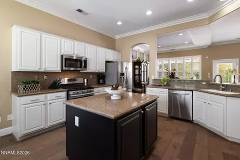 Kitchen - 9697 Shadowstone Way, Reno, NV 89521 photo 3 of 4