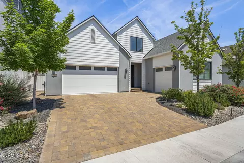 721 W Pleasant Oak Trl, Reno, NV 89511