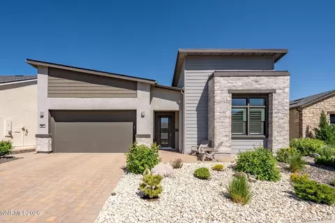 2261 Paint Horse Dr, Reno, NV 89521