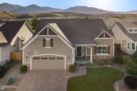 3272 Dog Leg Dr, Minden, NV 89423
