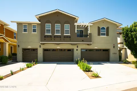 1253 Concho Trl UNIT 2, Gardnerville, NV 89410