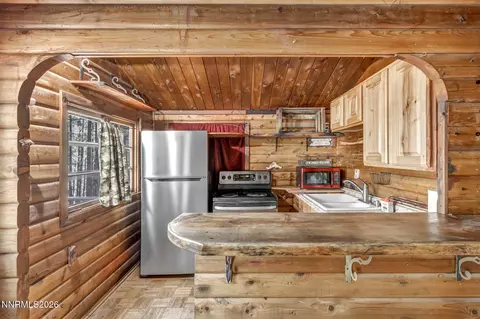 Kitchen - 77 Ox Bow, Markleeville, CA 96120 photo 1 of 4