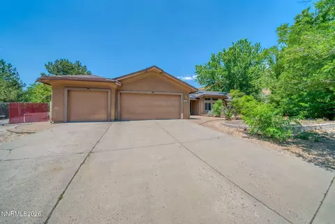 340 Cliff View Ct, Reno, NV 89523