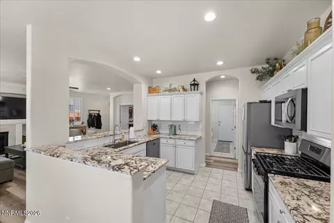 Kitchen - 1875 Badlands Dr, Reno, NV 89521 photo 2 of 3