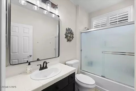 Bath - 1875 Badlands Dr, Reno, NV 89521 photo 3 of 3