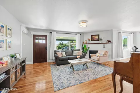 380 S Bailey St, Fallon, NV 89406 photo 5