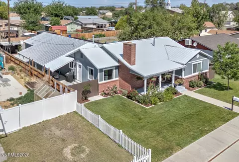 380 S Bailey St, Fallon, NV 89406 photo 2