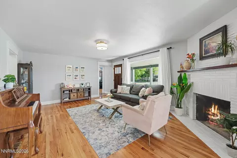 380 S Bailey St, Fallon, NV 89406 photo 4
