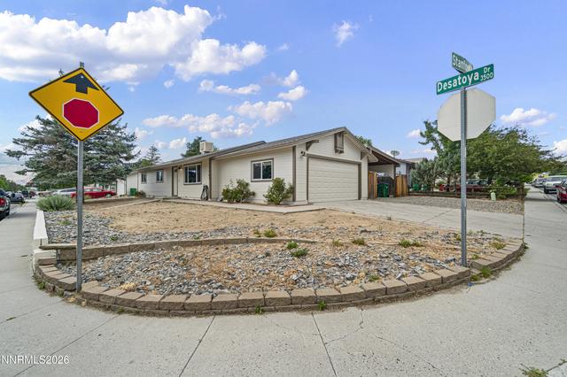 3464 Desatoya Dr, Carson City, NV 89701