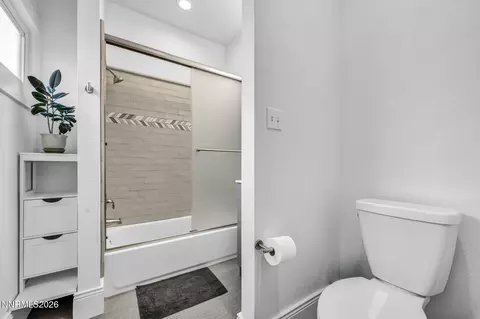 Bath - 519 Sinclair St, Reno, NV 89501 photo 2 of 7