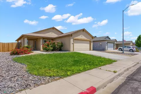 172 Walnut Dr, Fernley, NV 89408