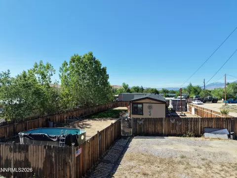 230 E 8th Ave, Sun Valley, NV 89433 photo 2