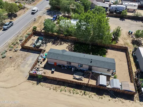 230 E 8th Ave, Sun Valley, NV 89433 photo 4