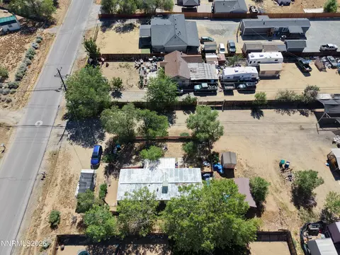 240 E 8th Ave, Sun Valley, NV 89433 photo 3