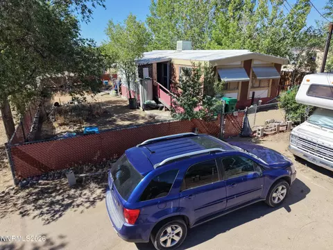 240 E 8th Ave, Sun Valley, NV 89433 photo 5