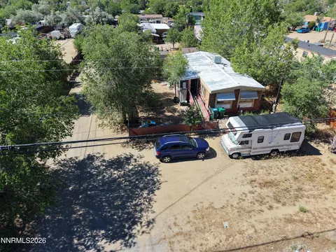 240 E 8th Ave, Sun Valley, NV 89433 photo 1