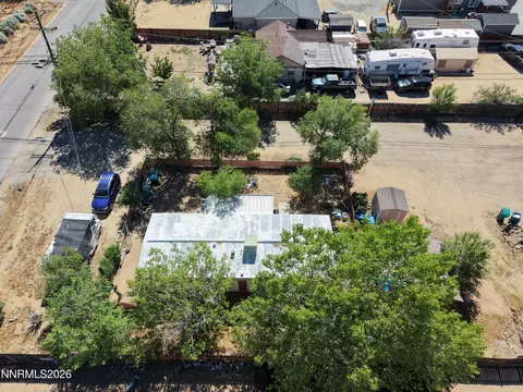 240 E 8th Ave, Sun Valley, NV 89433 photo 2